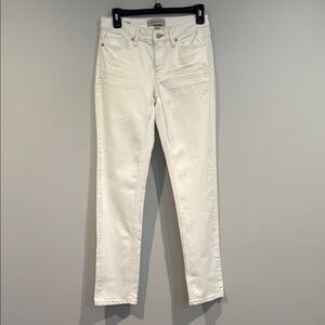 Calvin Klein White Skinny Jeans Timeless Style - Size 8X30